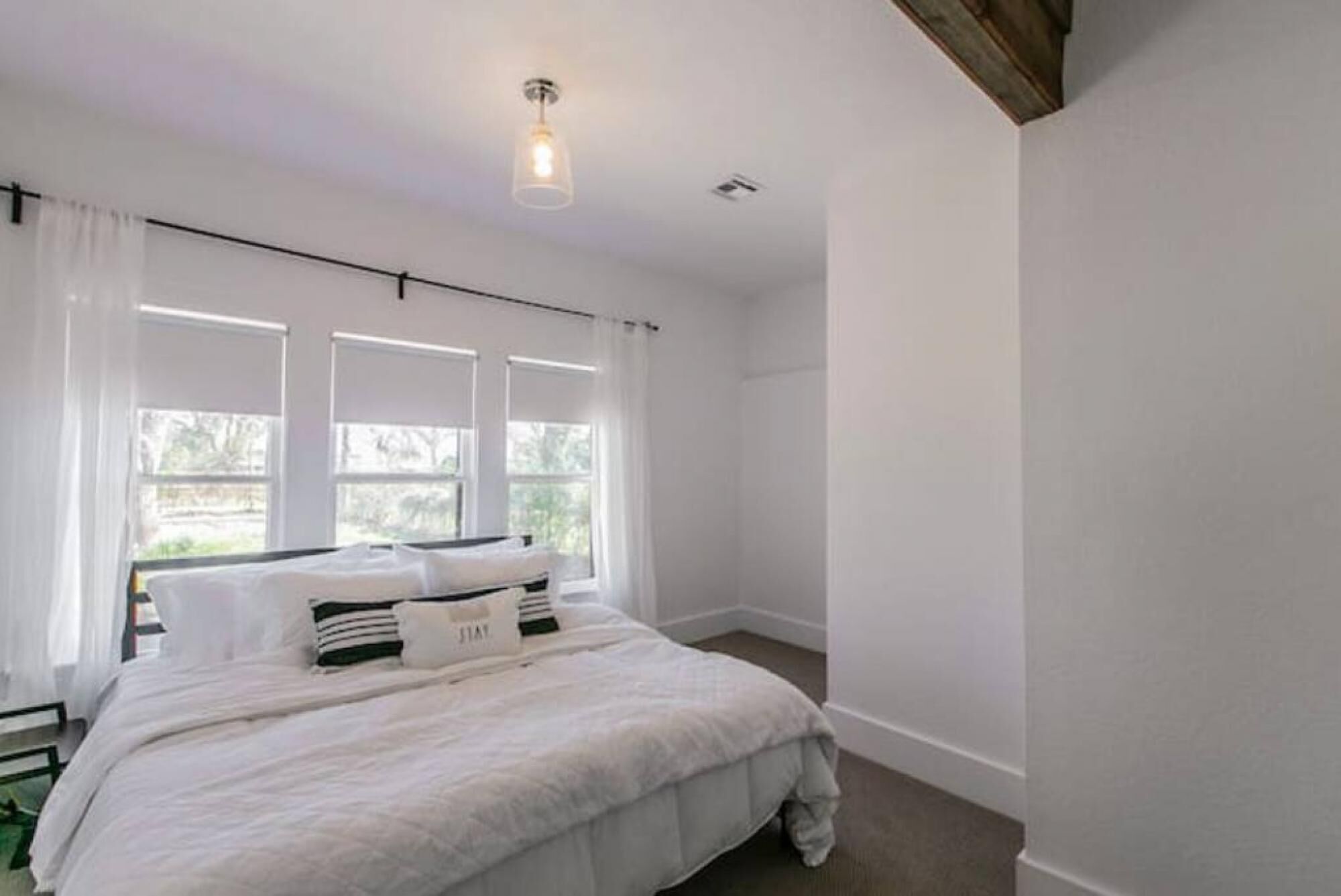 House | 5 bedrooms, Internet, bed sheets