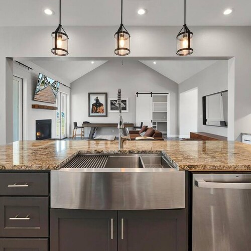 New Luxury Texas Farmhouse