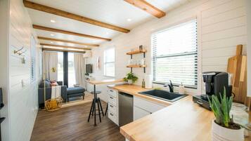 House | 2 bedrooms, Internet