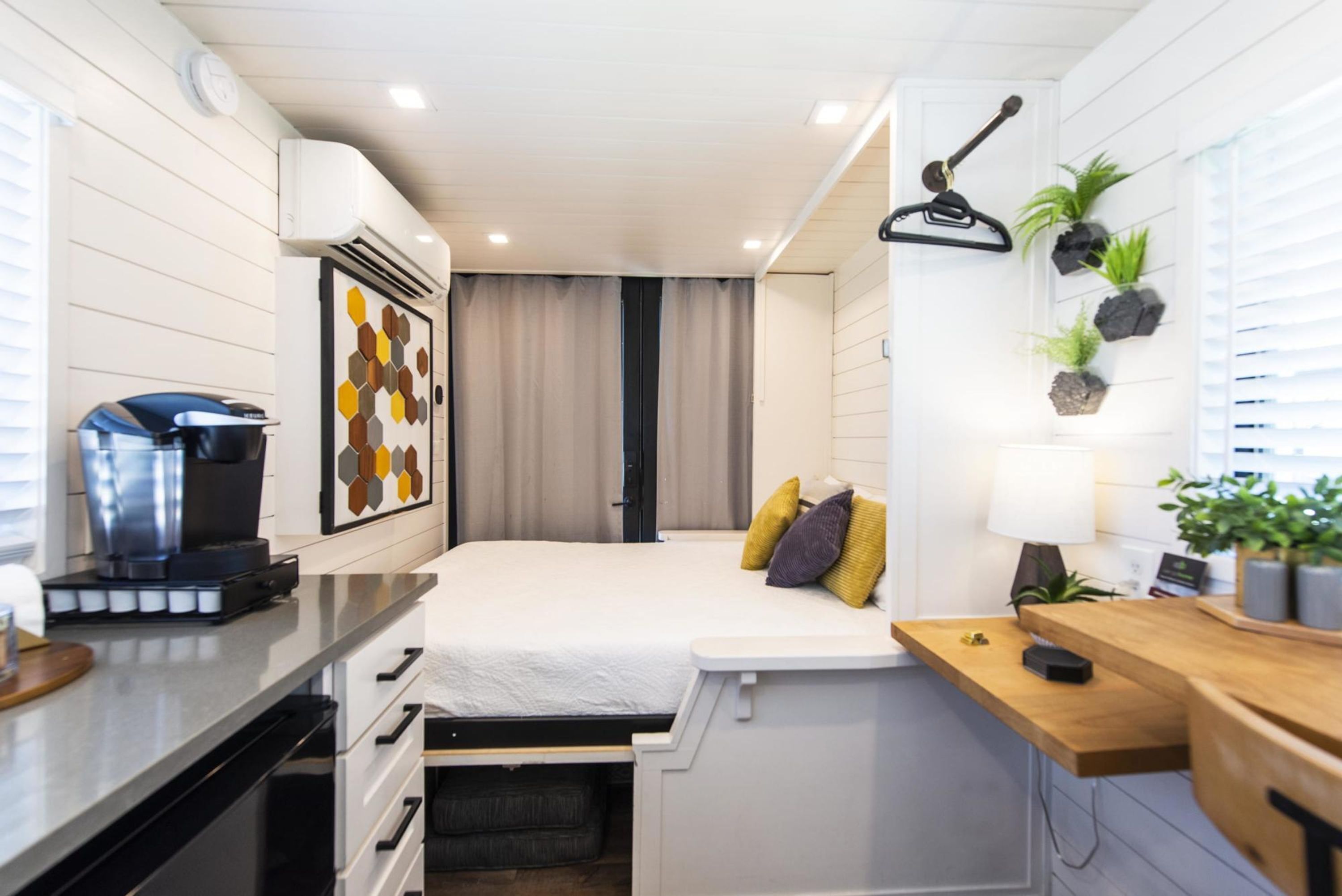 Casa | 1 camera, Internet