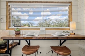 Talo | 1 makuuhuone, silitysrauta/-lauta