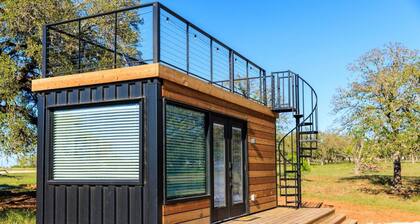 New Wilderness Hideout-cozy Container Home