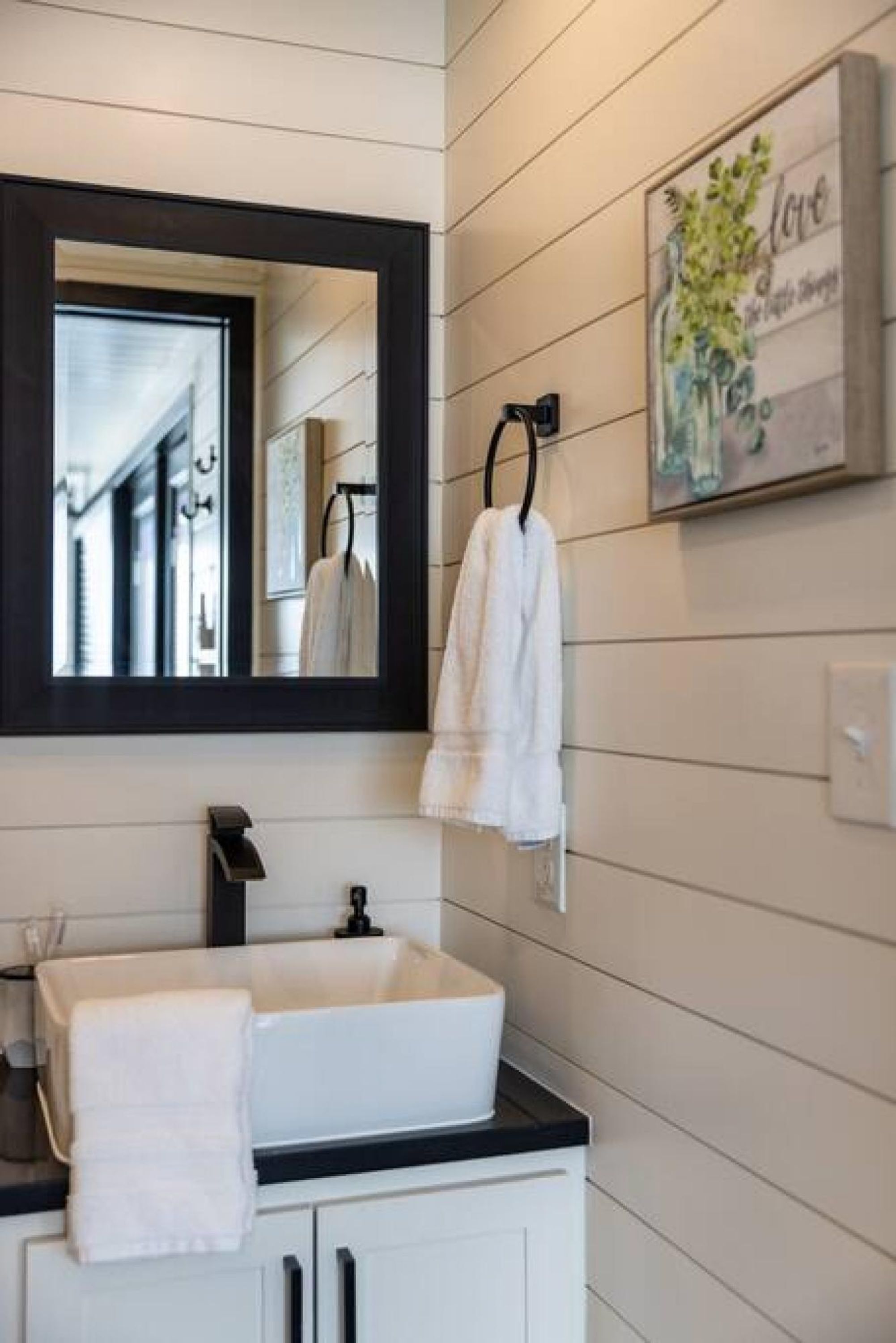 Talo | 1 makuuhuone, silitysrauta/-lauta, internet