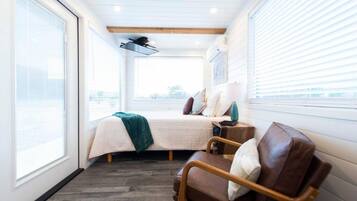 House | 1 bedroom, bed sheets