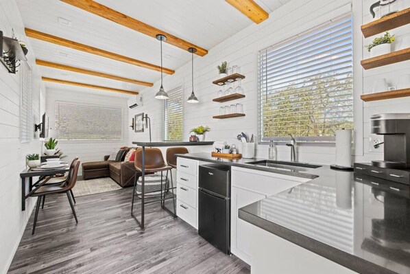 Casa | 1 dormitorio, tabla de planchar con plancha, Internet