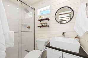 Casa | 1 dormitorio, tabla de planchar con plancha, Internet