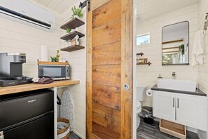 Ferienhaus | Bügeleisen/Bügelbrett, Internetzugang