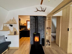 1 habitación y cuna de viaje 