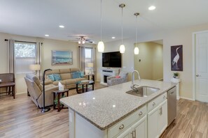 Casa (2 Bedrooms) | Interior