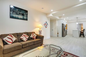 House (3 Bedrooms) | Front of property