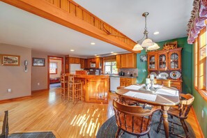 Rumah (2 Bedrooms) | Interior