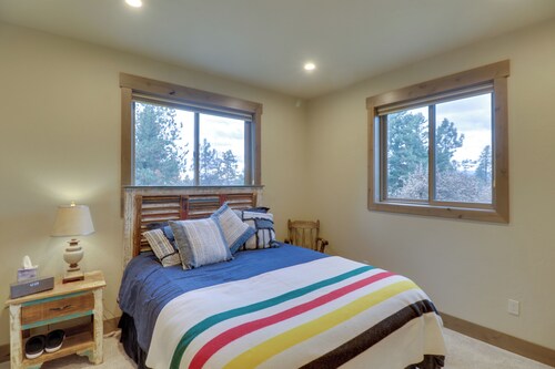 Bigfork Cottage w/ Lake Views: 5 Mi to Downtown
