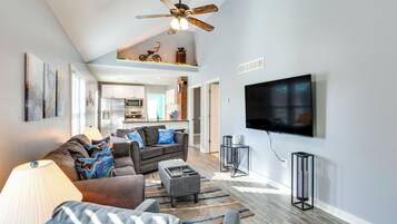 House (2 Bedrooms) | Front of property
