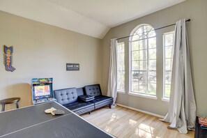 House (4 Bedrooms) | Interior - Humble Home w/ Game Room, Near Deerbrook Mall! (Kingwood)