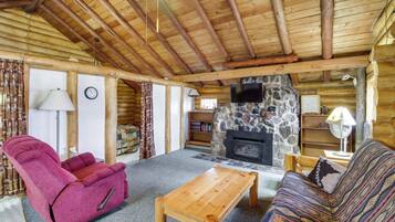 Apartment (0 Bedroom) | Interior