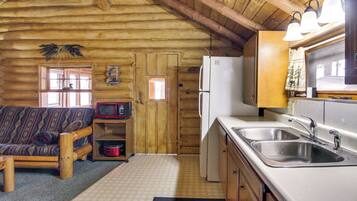 Apartment (0 Bedroom) | Interior