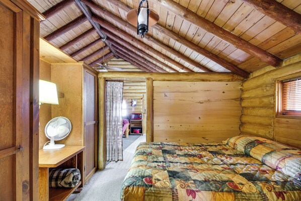 Apartment (0 Bedroom) | Interior - Rustic Bemidji Cabin w/ Boat & Lake Access! (Bemidji)