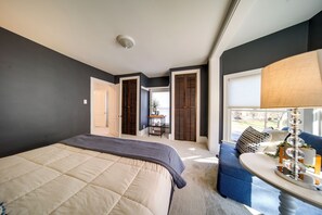 House (5 Bedrooms) | Interior