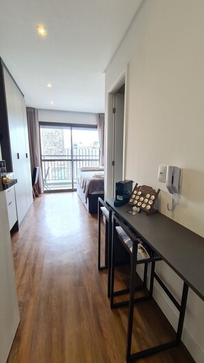 Apartamento ejecutivo, 1 cama doble, vistas a la ciudad, planta ejecutiva | 1 dormitorio, wifi gratis, ropa de cama