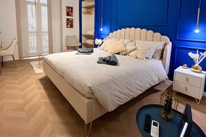 2 bedrooms, desk, iron/ironing board, free WiFi
