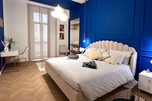 2 Schlafzimmer, Schreibtisch, Bügeleisen/Bügelbrett, kostenloses WLAN