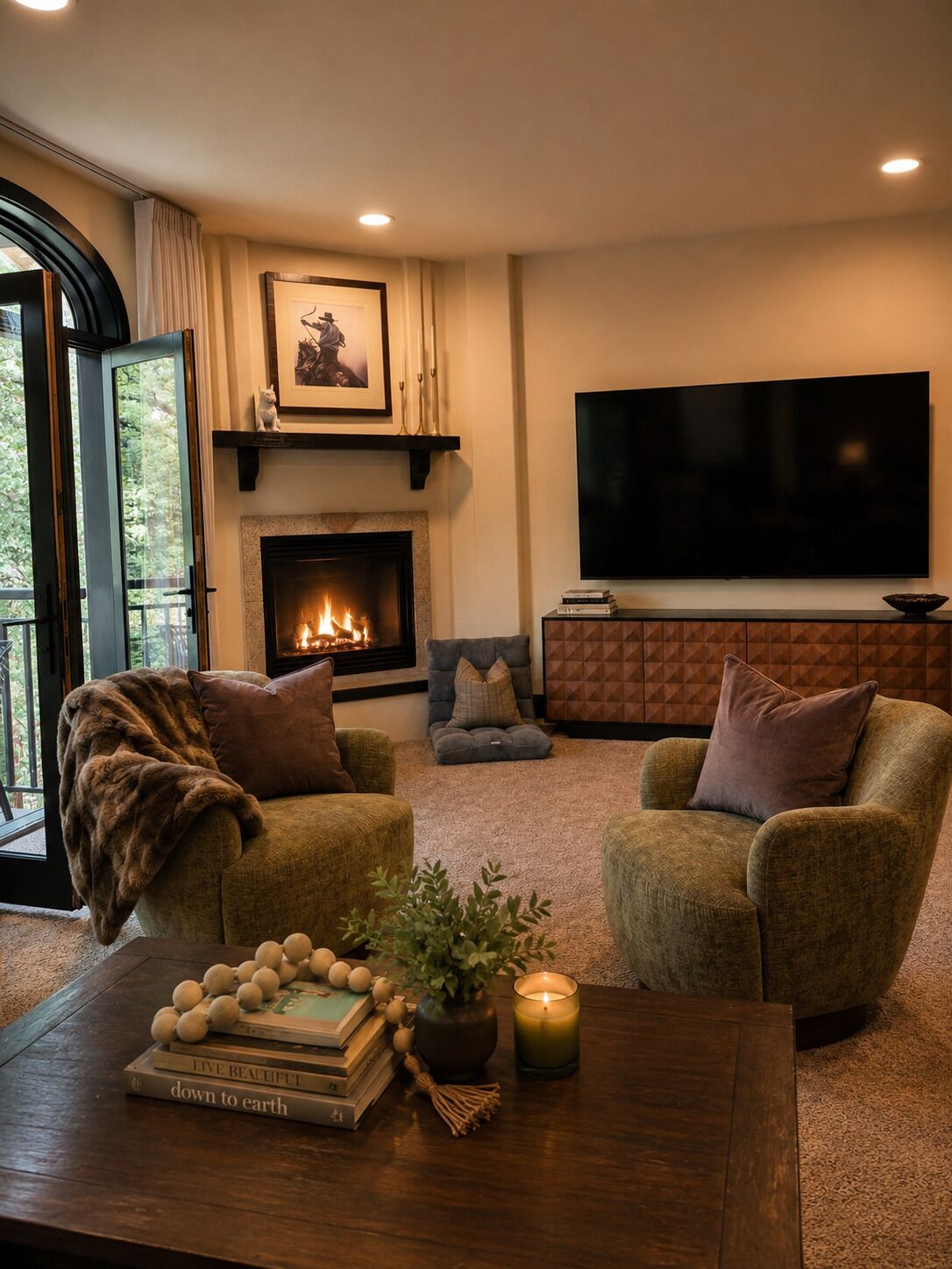 Condo, 2 Bedrooms | Living area