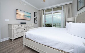 Condo, 4 Bedrooms | 4 bedrooms, free WiFi - Phoenix Orange Beach Ii 905 4 Bedroom Condo (Orange Beach)