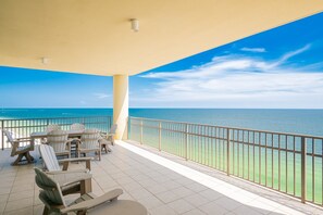 Condo, 4 Bedrooms | Outdoor dining - Phoenix West 2209 4 Bedroom Condo (Orange Beach)