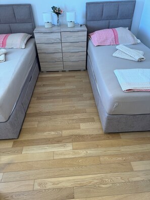 2 bedrooms, free WiFi, bed sheets