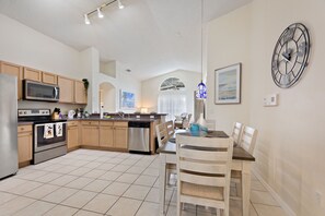 Villa, 4 Bedrooms | Private kitchen | Fridge, oven, coffee/tea maker, toaster - Star Oasis At Citrus Ridge By Shine Villas 091 4 Bedroom Villa (Kissimmee)