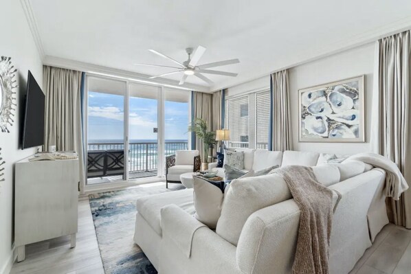 Condo, 3 Bedrooms | Living area | Smart TV