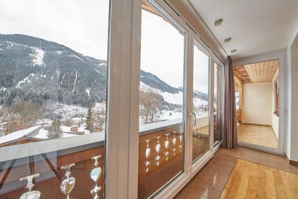Deluxe Apartment | Living area - Marys Holiday Penthouse (Saalbach-Hinterglemm)
