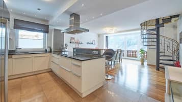 Appartamento Deluxe | Area soggiorno