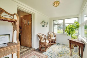 Interior - Charming Gardiner Home w/ Yard & Sunroom (Gardiner)