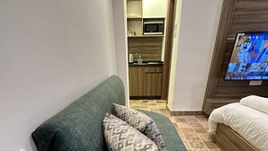 Basic Apartment | 1 bedroom, free WiFi - 2 Antica jabalal-lwebdeh (Amman)
