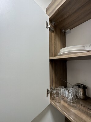 Basic Apartment | Private kitchen | Microwave