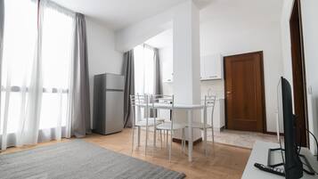 Deluxe Apartment | Living area