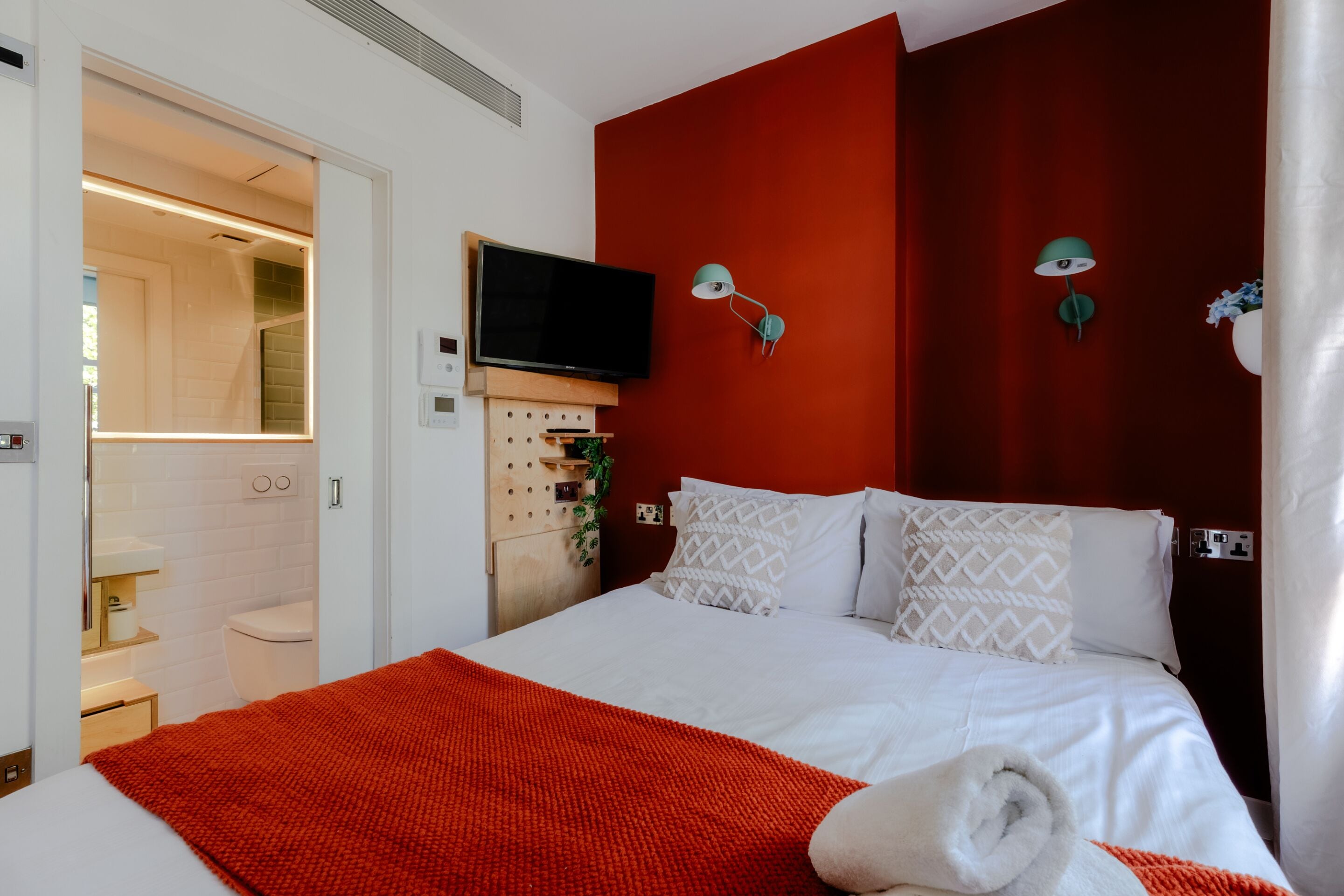Basic Studio, Private Bathroom | Premium bedding, down comforters, memory foam beds, desk