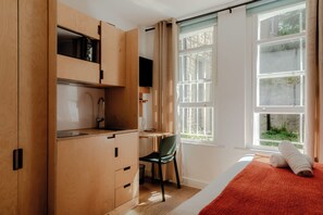 Standard Studio Suite | View from room - Kensington Stay (London)