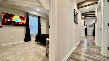 3 habitaciones, tabla de planchar con plancha, cuna de viaje y wifi