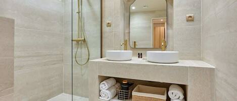 Shower, hair dryer, shampoo