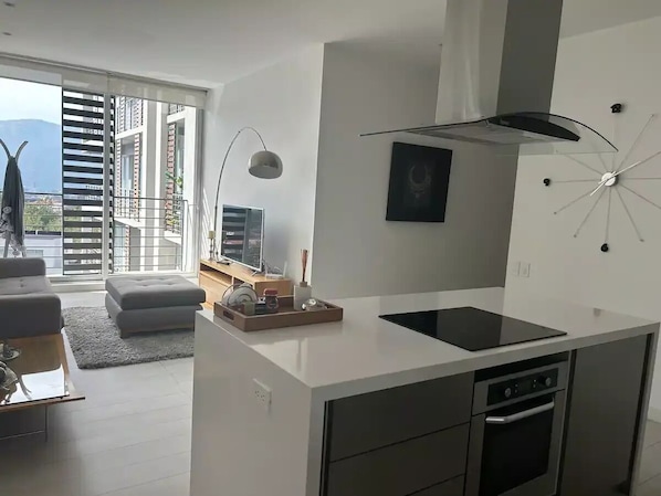 Private kitchen - All Access Living_ 593LyfStyle (Quito)