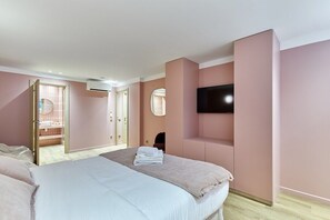 1 slaapkamer, een strijkplank/strijkijzer, reisbedje, gratis wifi