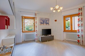 Family Apartment, Multiple Bedrooms, Mountainside (Casa dei Nonni) | Interior - Casa dei Nonni (Arco)
