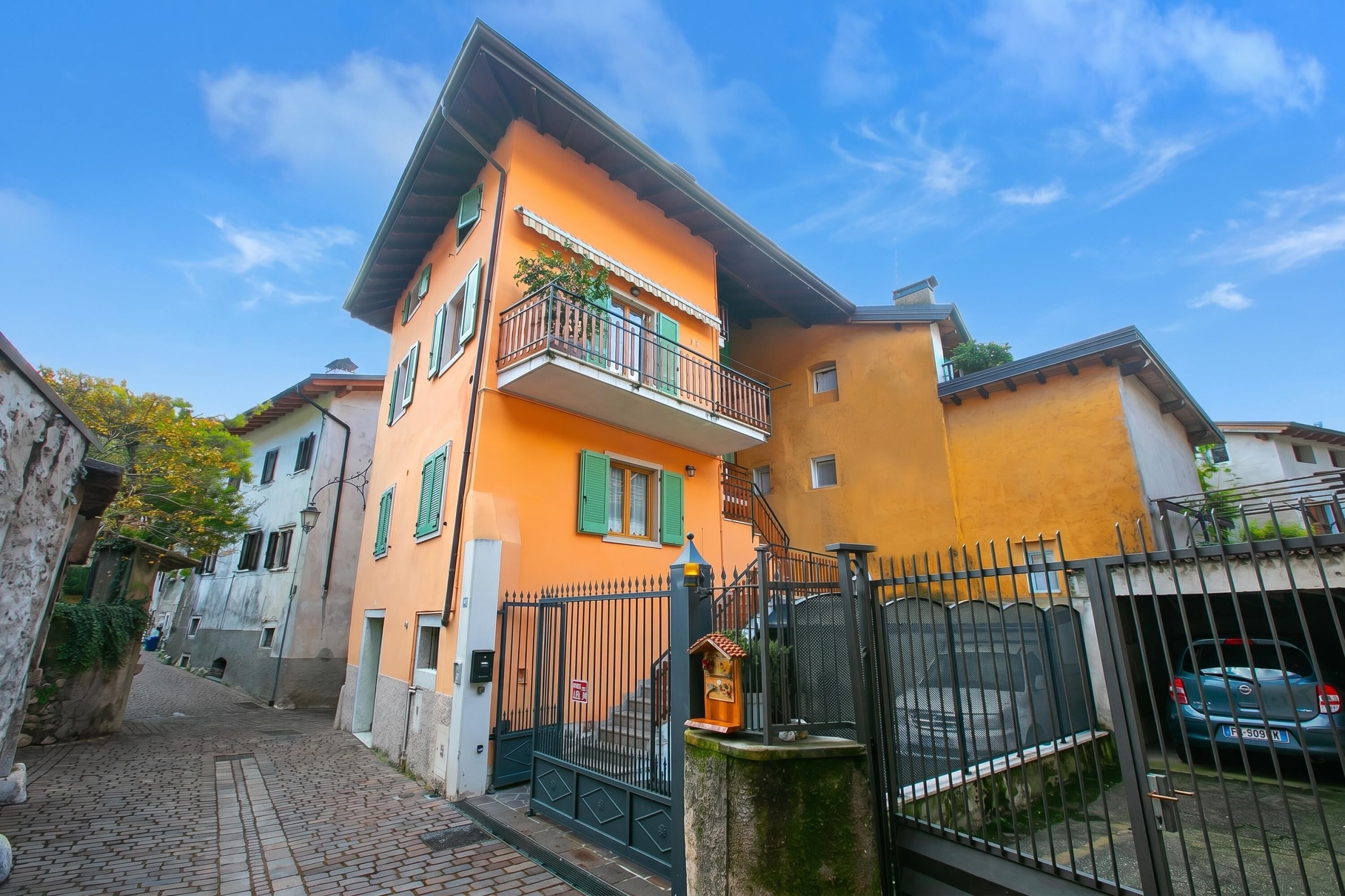 Family Apartment, Multiple Bedrooms, Mountainside (Casa dei Nonni) | Exterior