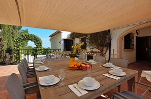 Servei de restauració a l'aire lliure