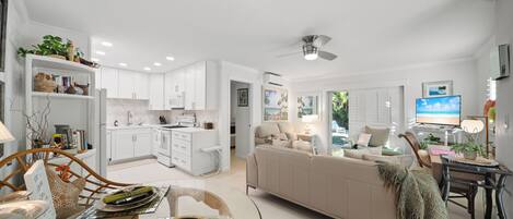 スマートテレビ、DVD プレーヤー、書庫、ビデオライブラリ