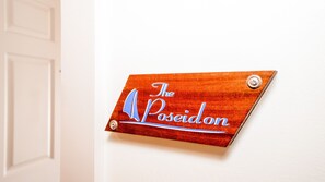 1 bedroom, iron/ironing board, Internet