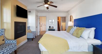 Make Regatta Inn your Folly Beach home away from home.