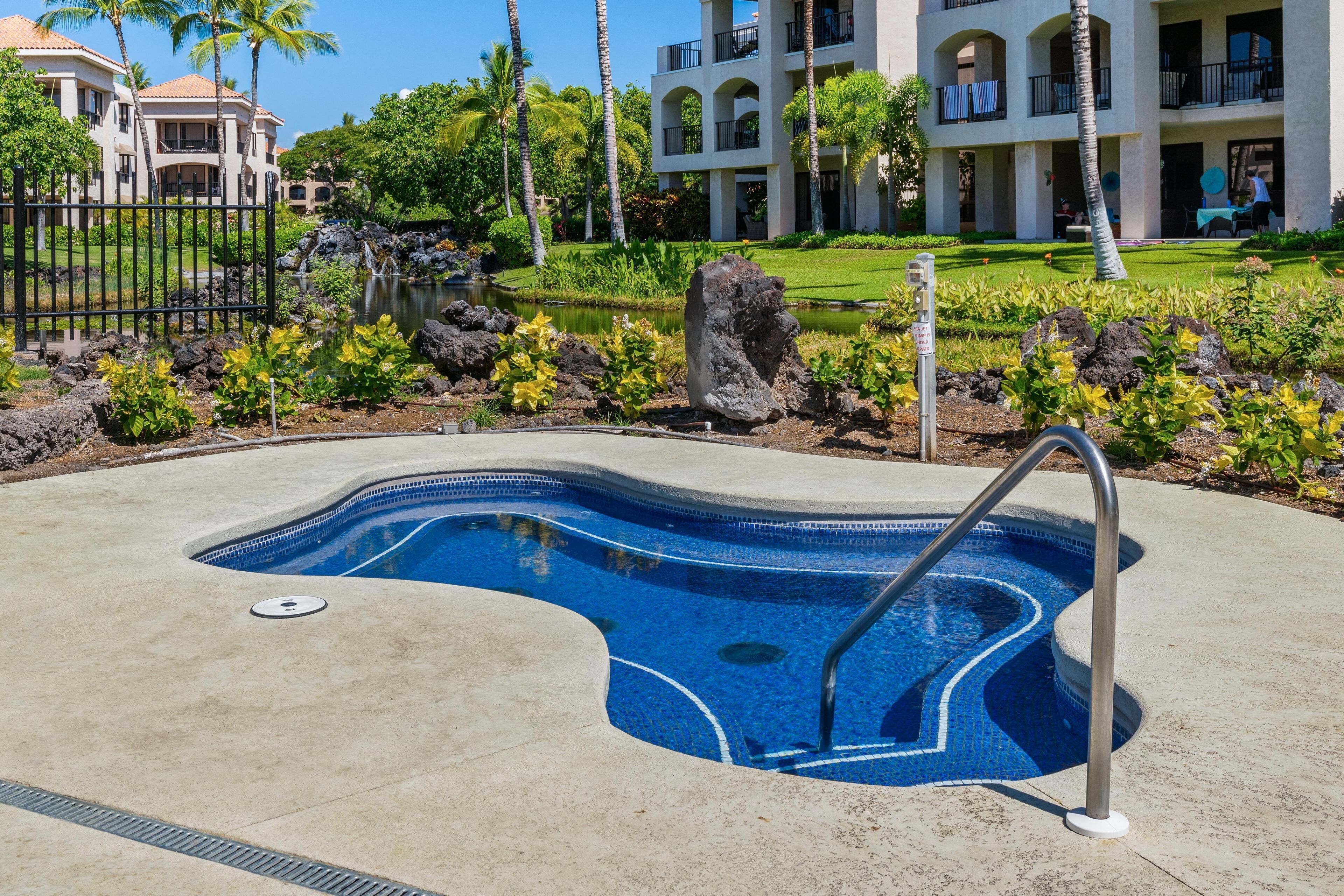 Bathtub spa outdoor